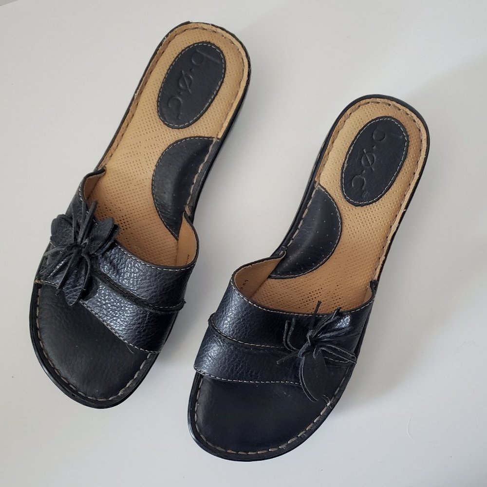 B.O.C. | Black Leather Top Flower Slide On Sandals